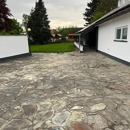 Einzelzimmer Nr4 *